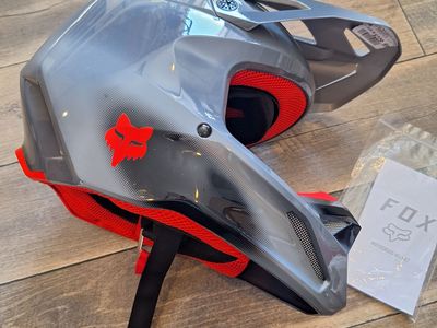 FOX V1 Motocross Helmet (Medium) + Dirtpaw Gloves (Y Small)