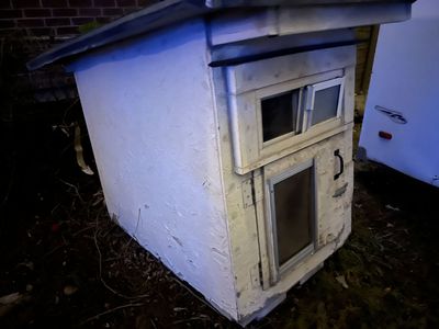 Heavy Duty Dog House 3x4 free