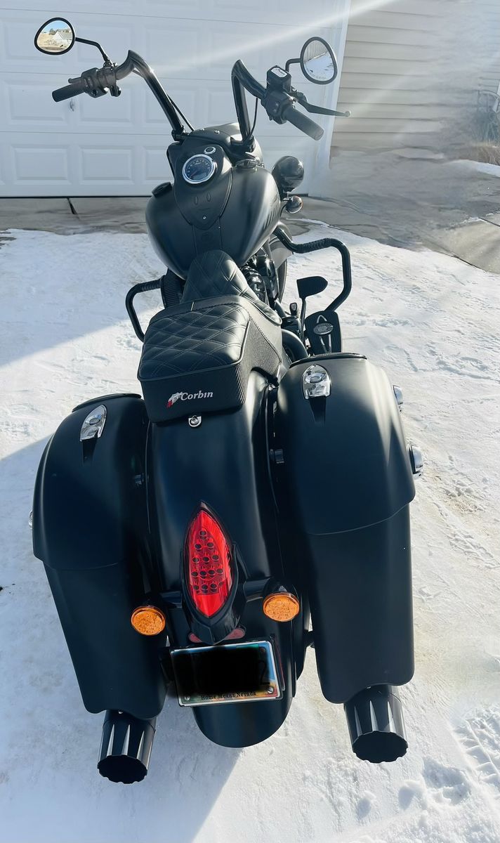 2019 Indian Chief Darkhorse