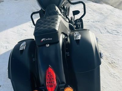 2019 Indian Chief Darkhorse