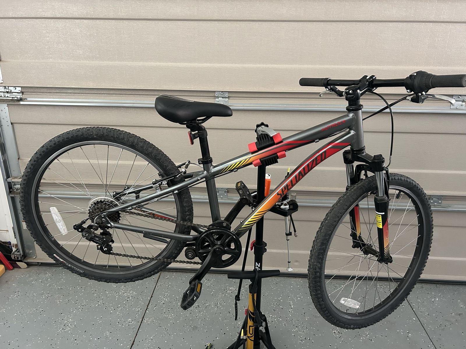 Specialized Kids Mountain Bike