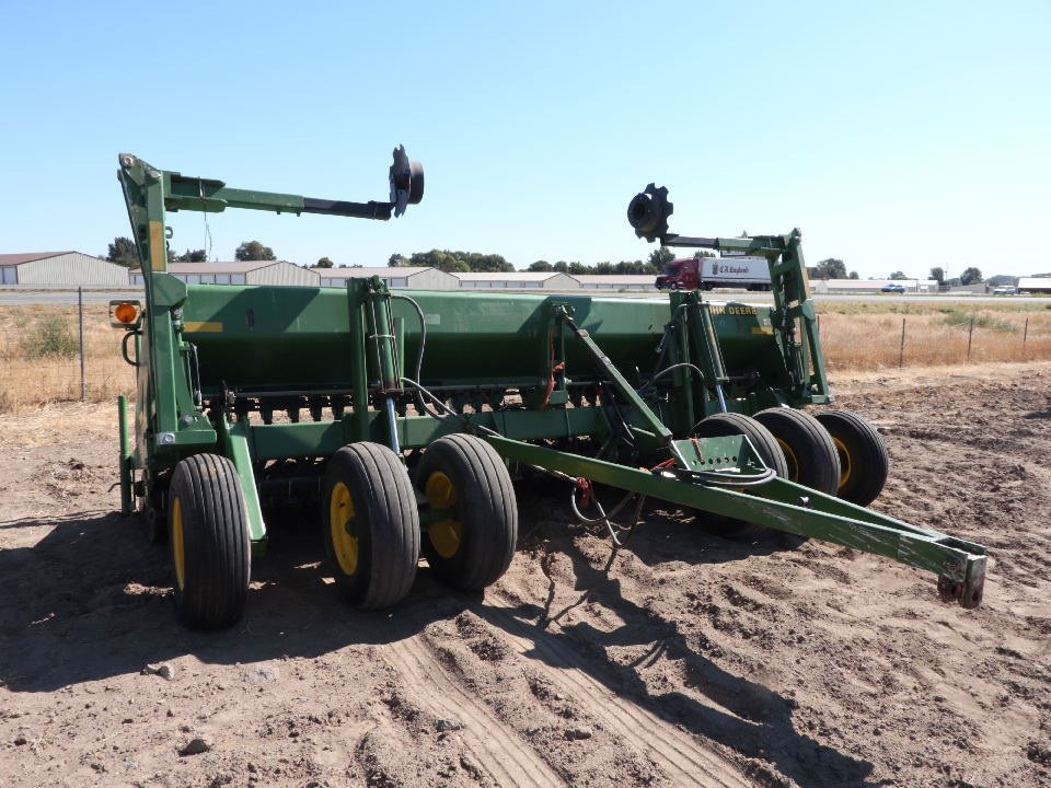 2015 John Deere 1520