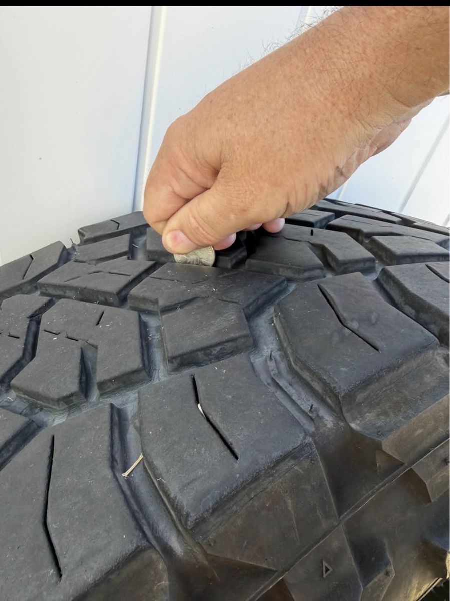 2 Toyo R/T tires