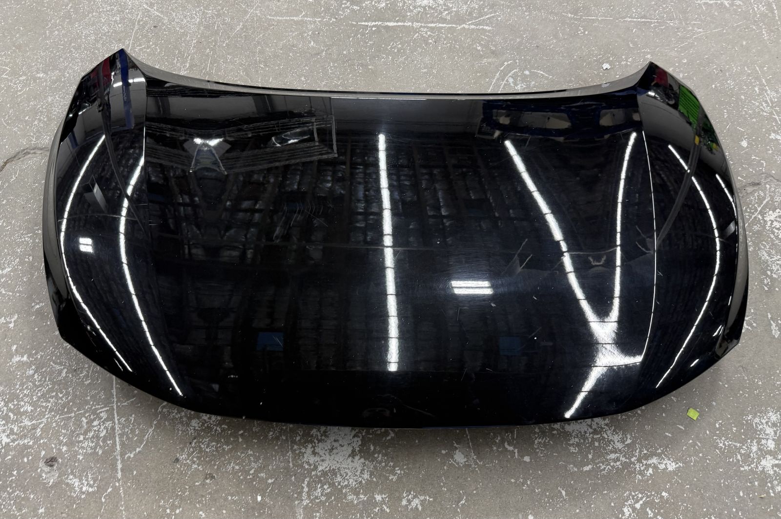 Main image 3
