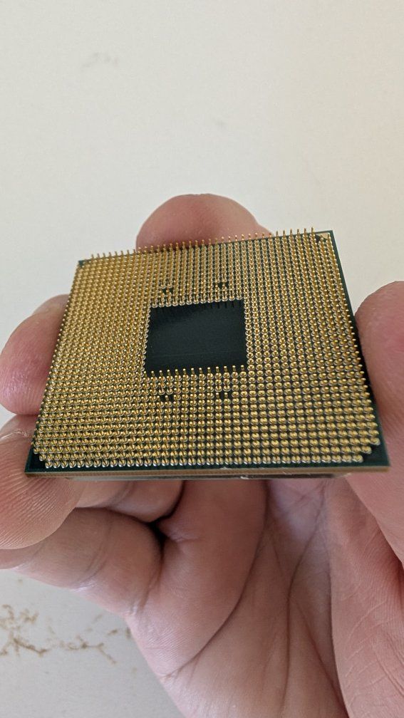 Main image 3