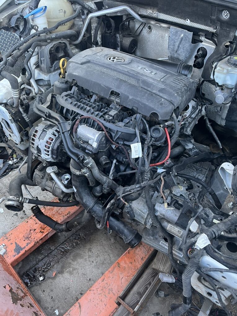 Volkswagen Passat S 2015 1.8L 36k Miles!