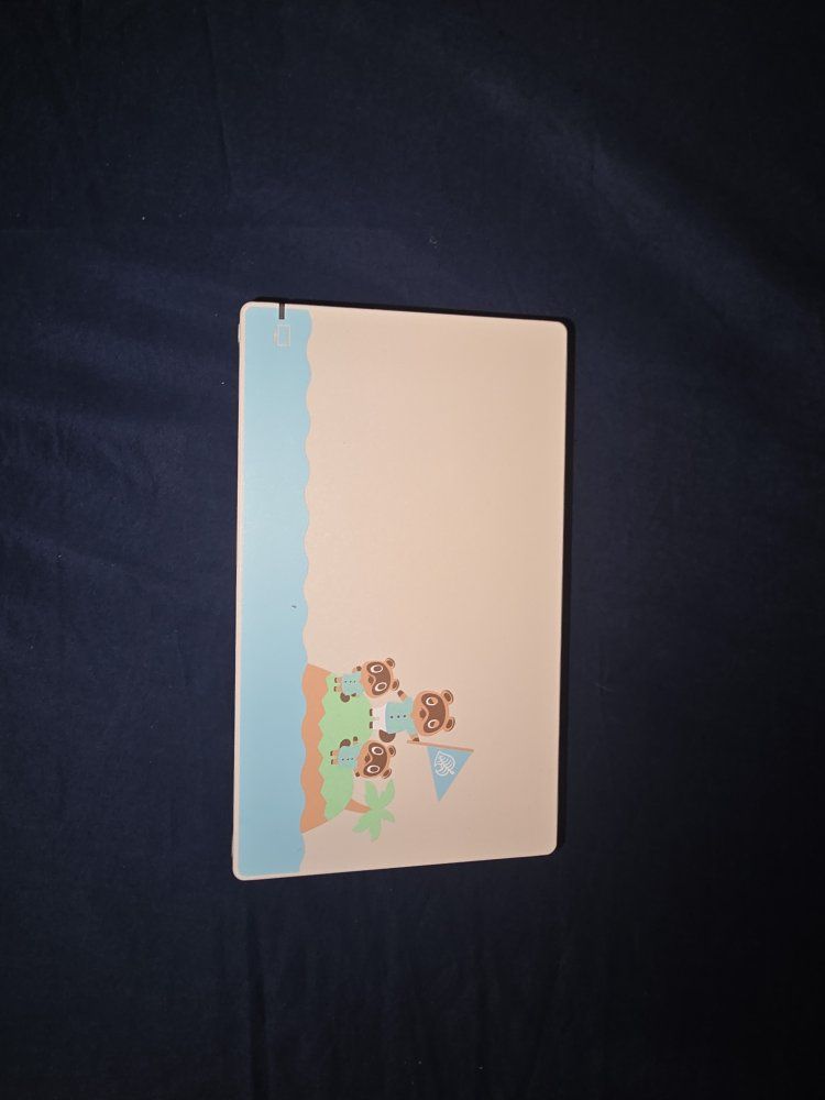 Main image 6