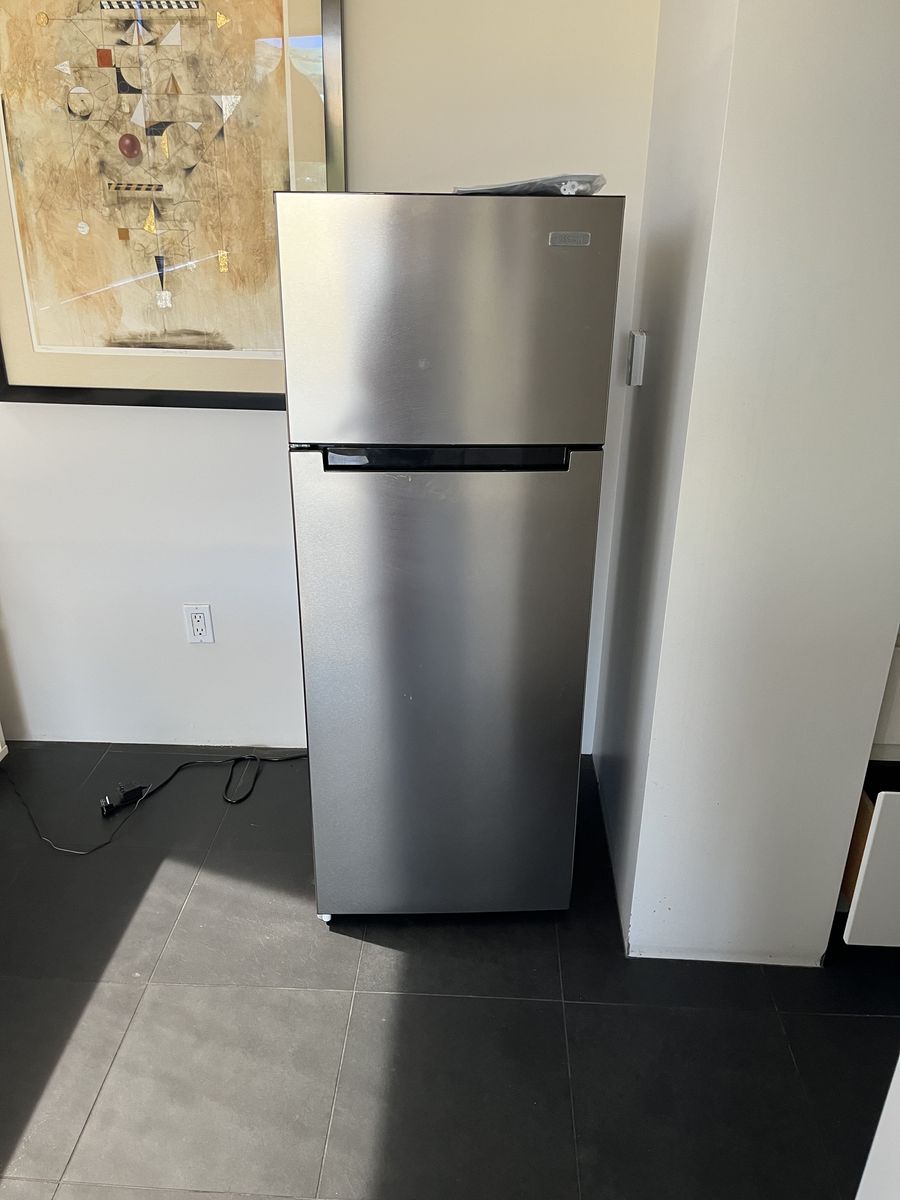 Frigidaire Top Freezer Refrigerator - Stainless Steel, Excellent Condition