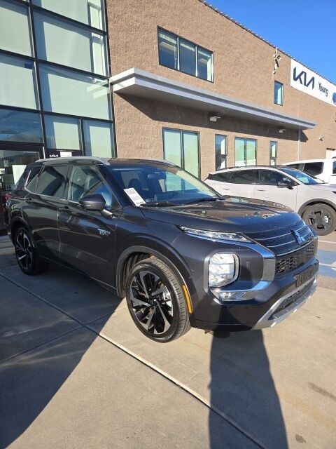 2024 Mitsubishi Outlander