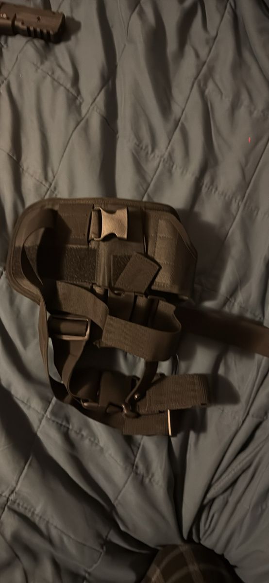Main image 5