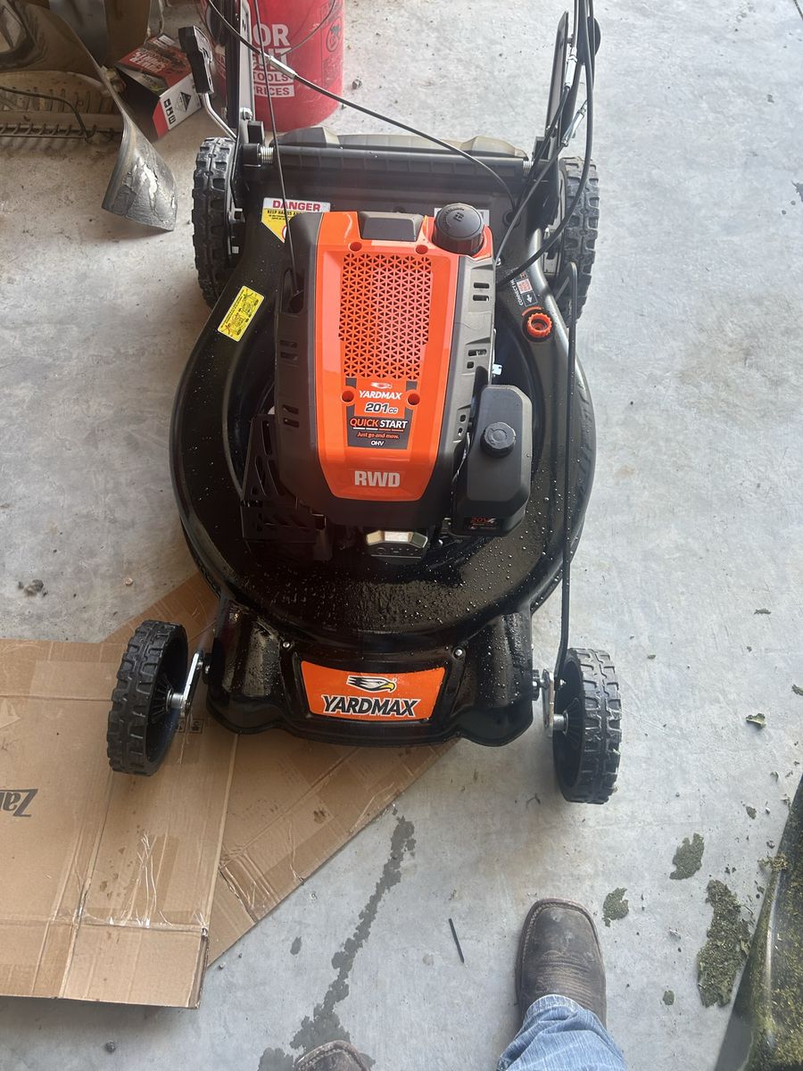 YARDMAX 200cc 24" Steel Deck RWD Gas Push Mower - Electric Start