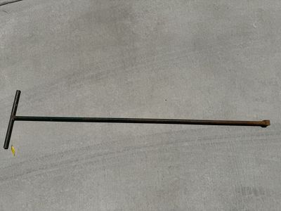 Irrigation valve key 5 ft. length - good condition normal wear.