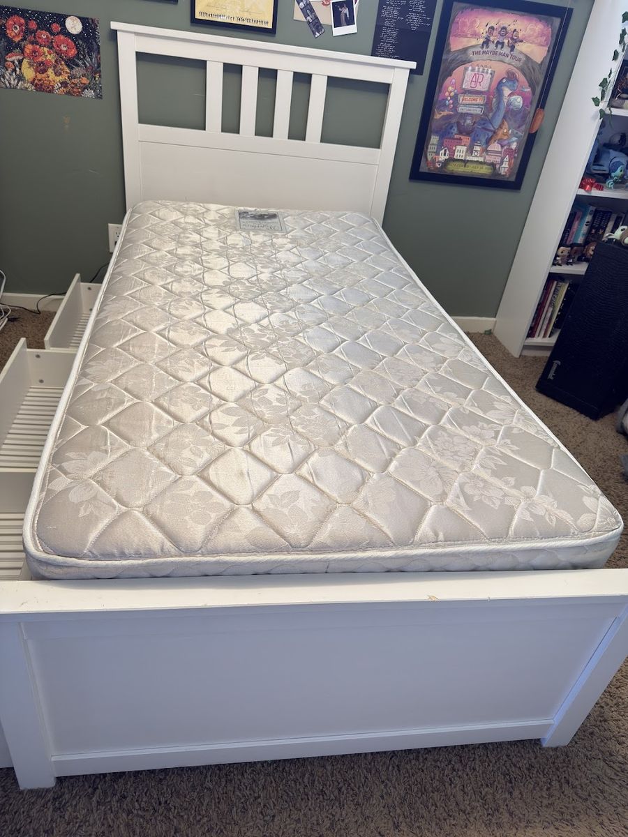 Twin Bed with Storage Drawers