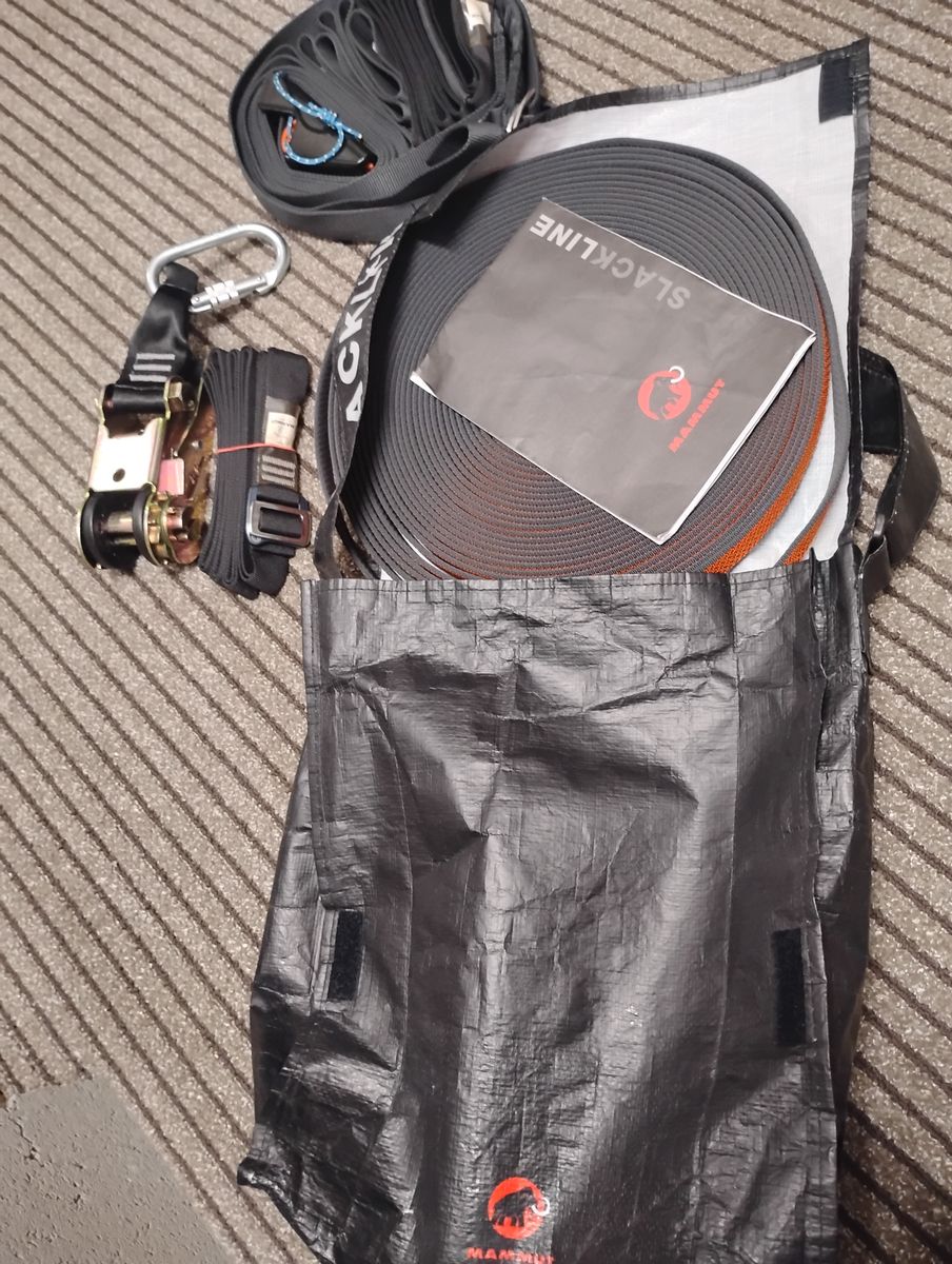 Main image 7