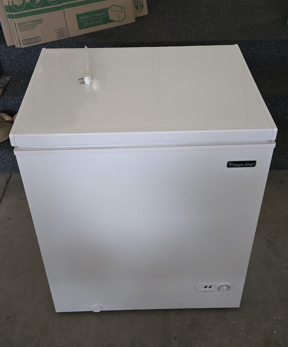 Chest Freezer 5.0 cu. ft. for sell