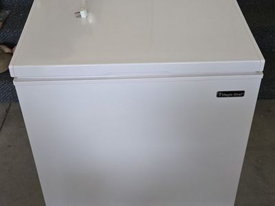 Chest Freezer 5.0 cu. ft. for sell