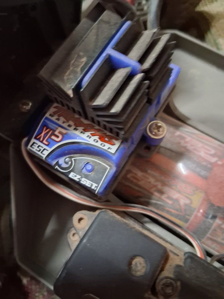 Main image 7