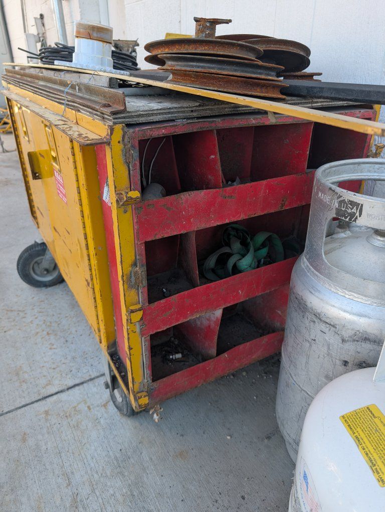 Roll around cart - electrician and general construction