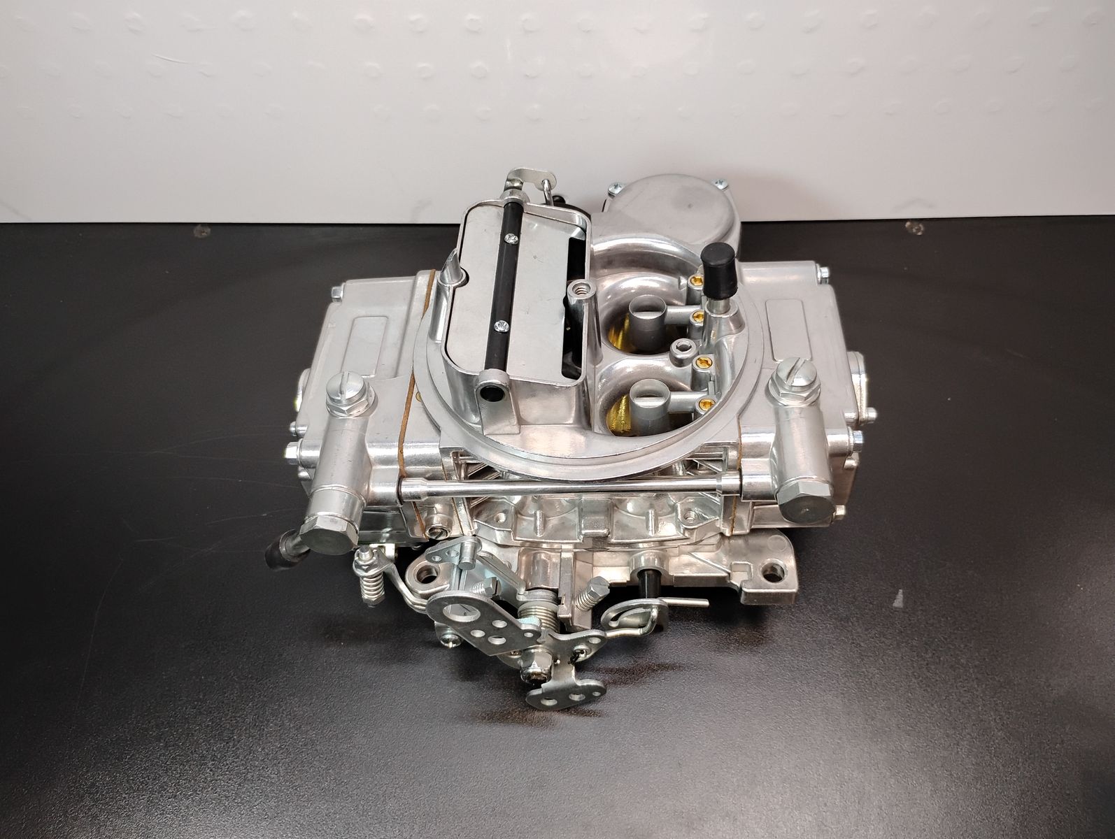 Four Barrel Carburetor Double Pumper For Small Block Chevy