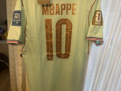 Nike FFF Kylian Mbappé #10 France Football Soccer Jersey 2022 World Cup - Size L