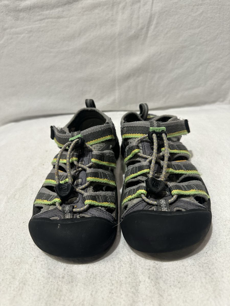 Keen youth size 1 grey/lime green WP hiking sandal