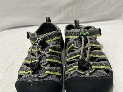 Keen youth size 1 grey/lime green WP hiking sandal