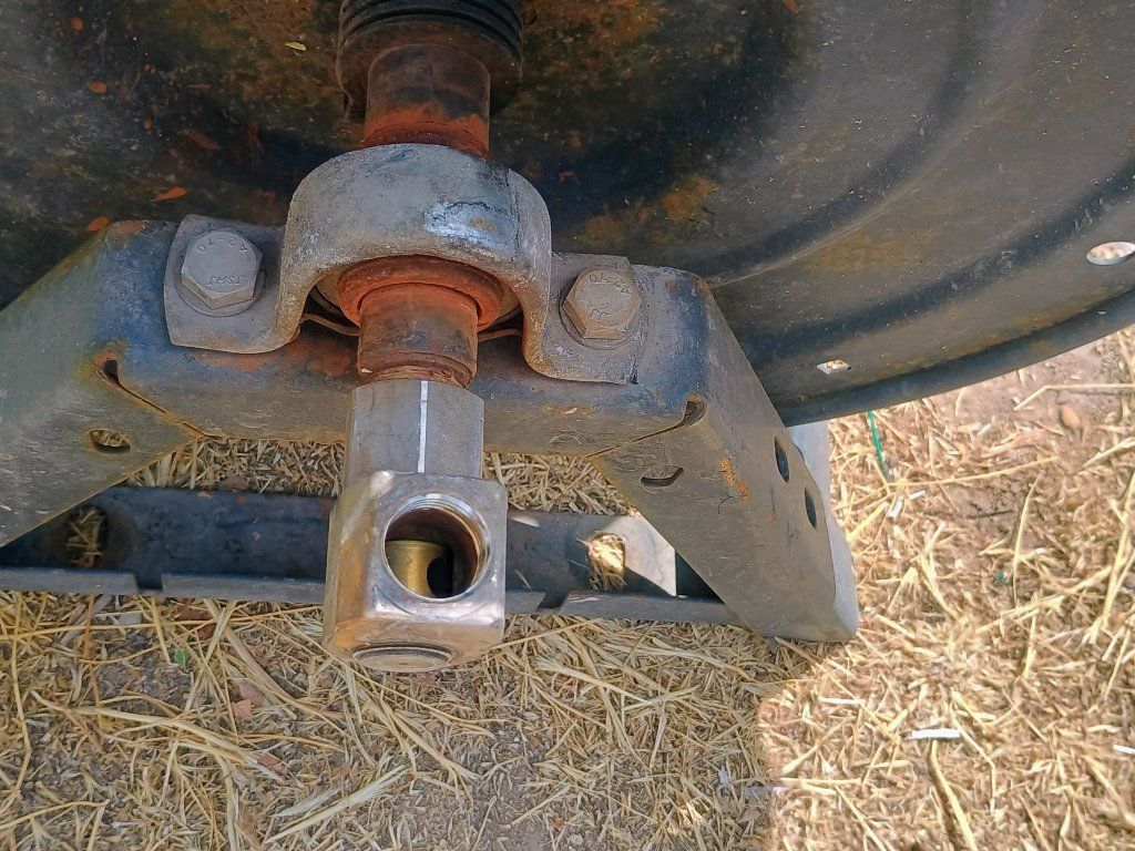 Main image 5