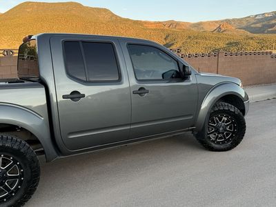 2009 Nissan Frontier SE V6