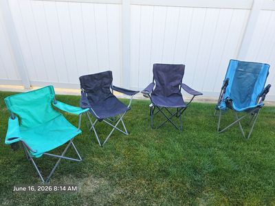 Outdoor Camping Folding Chairs in NEW and great condition