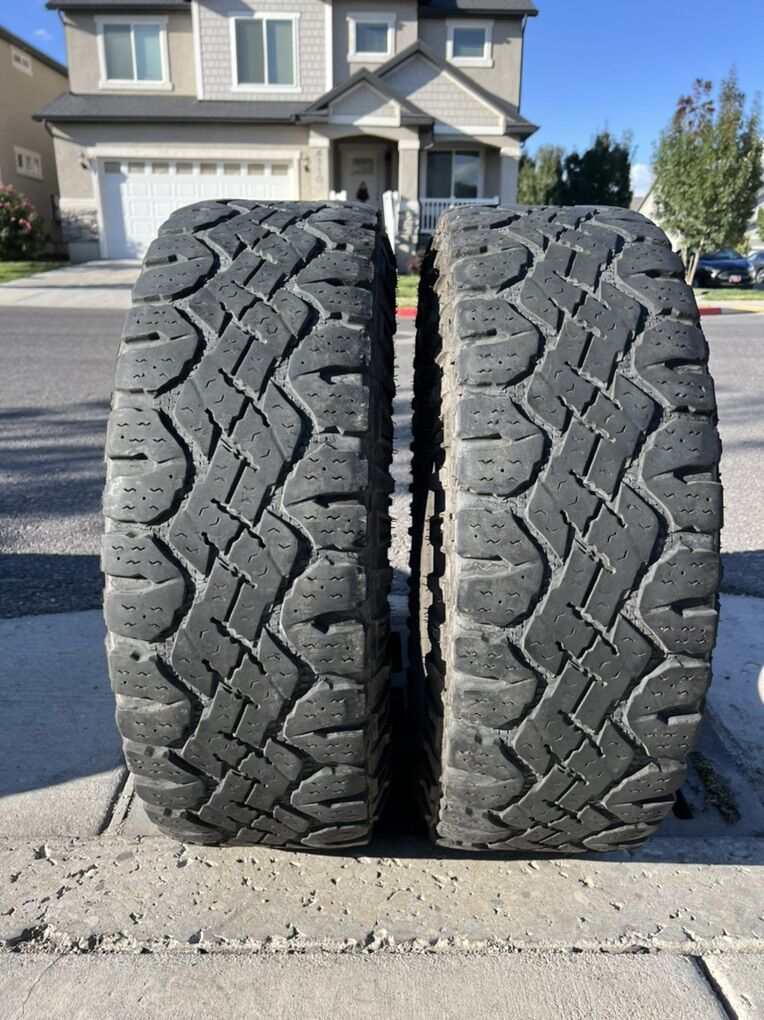 285/75R16 wrangler Duratrac 10 ply tires