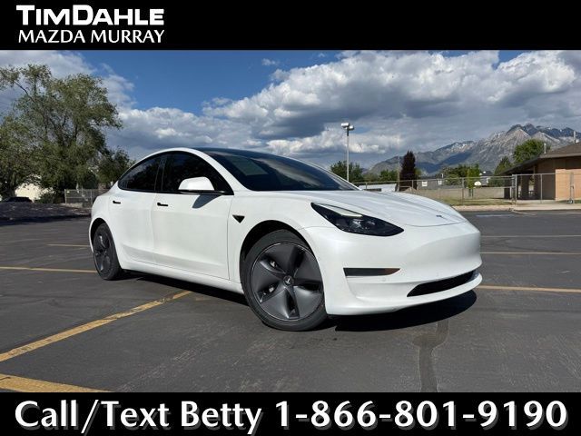 2022 Tesla Model 3 Base