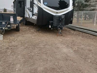 2021 keystone outback 328rl