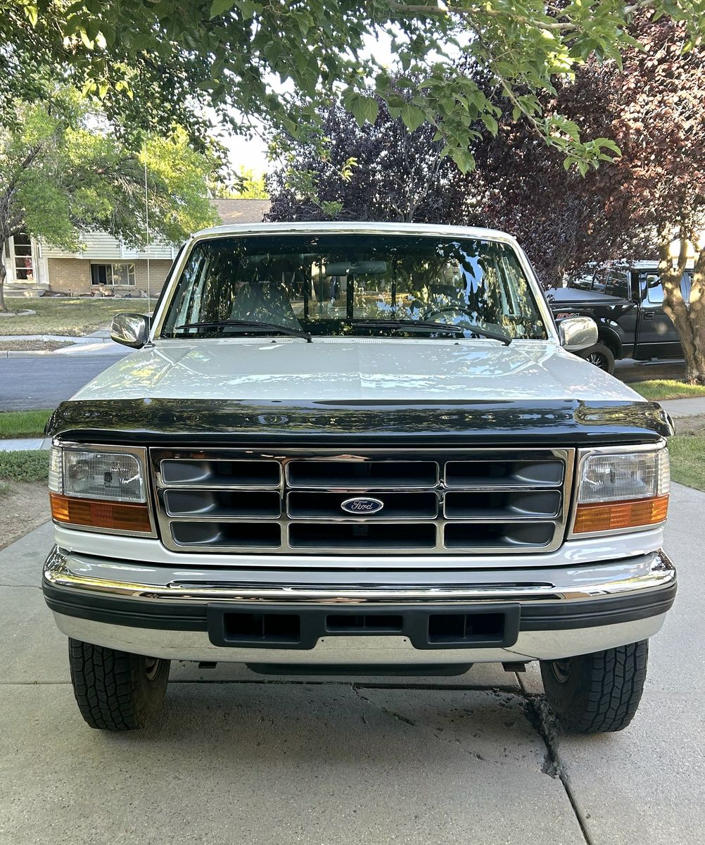 Main image 6