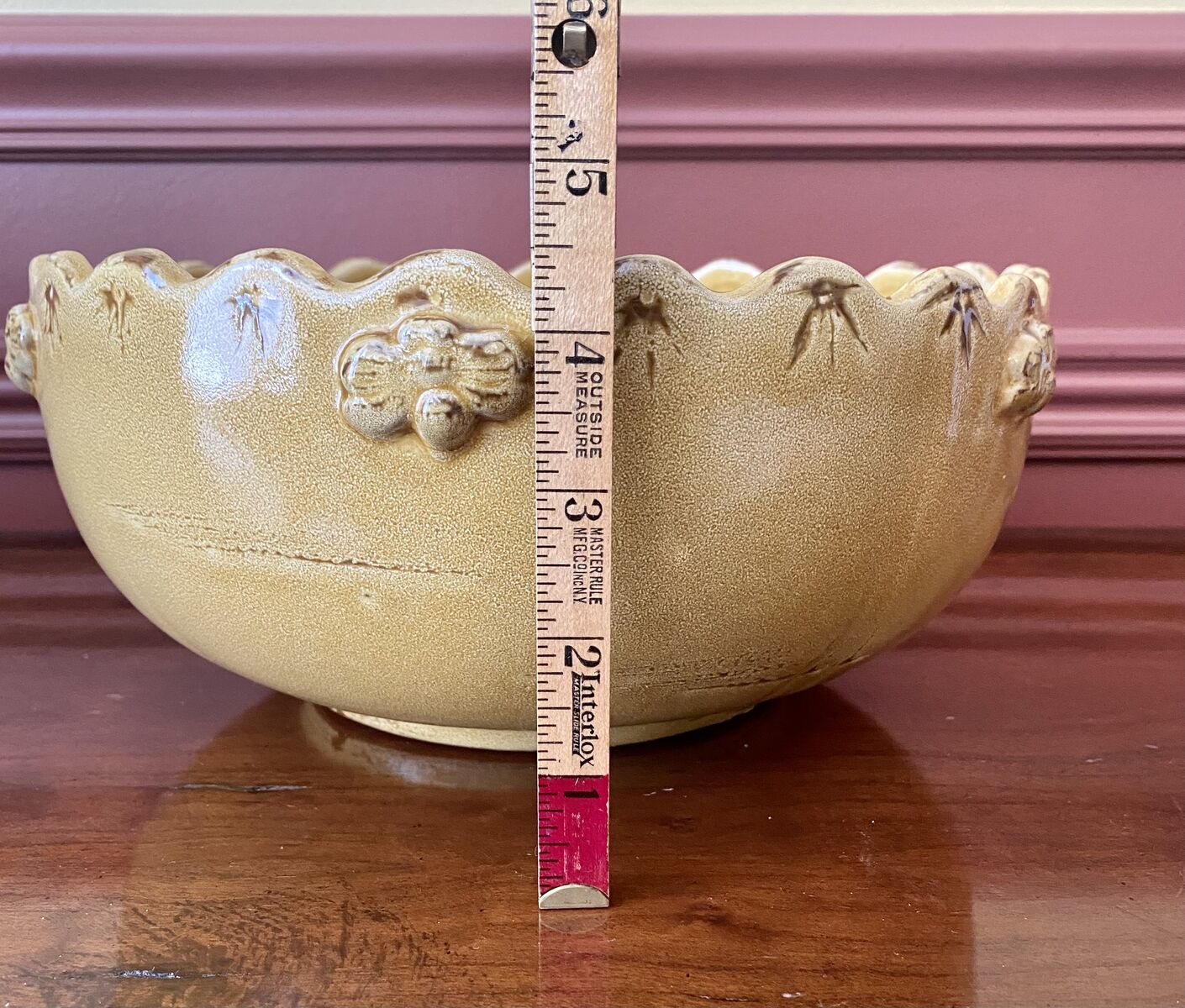 LIKE NEW - Beautiful MAXCERA Decorator 10 inch Bowl. Nice Details. No chips or cracks - C PIX