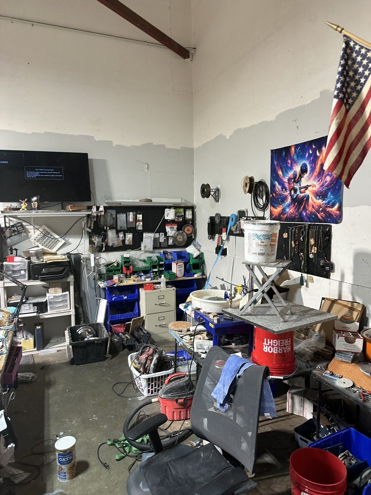 Main image 5