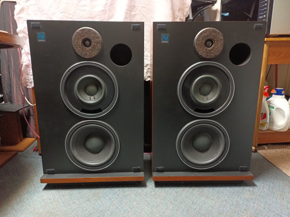 EV ELICTORVOICE  INTERFACE C 11