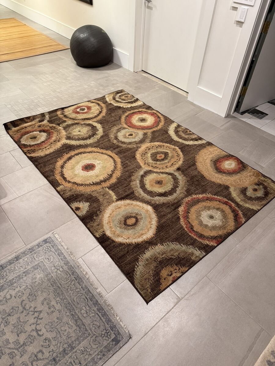 7.5'x5' Circular Design Rug