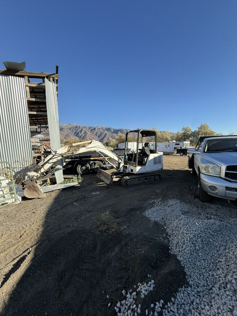 Bobcat 331 MinI Excavator
