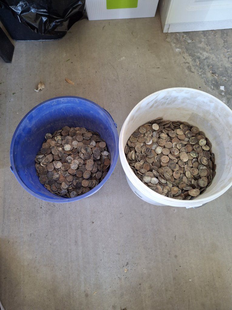 US pennies,  over 37 pounds,