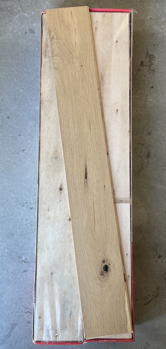 Bruce Golden Natural White Oak Wirebrushed Engineered Hardwood Flooring