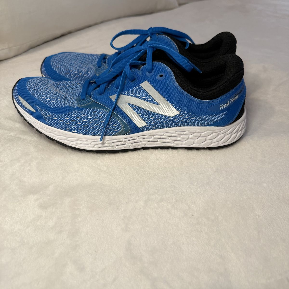 New Balance Fresh Foam V3 Blue/White Running Shoes Men's Size 10