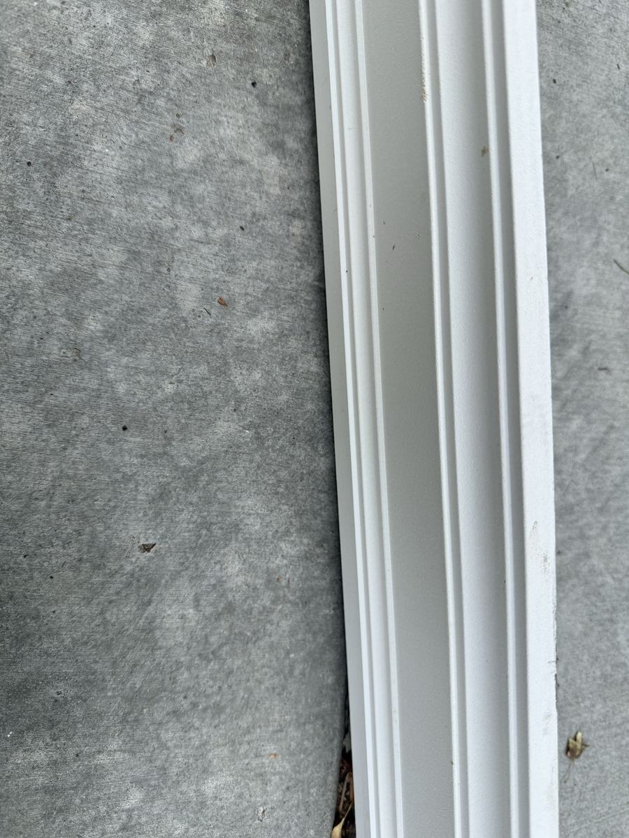 10 Full 17’ Primed Casing Trim / Crown Molding -