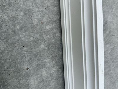 10 Full 17’ Primed Casing Trim / Crown Molding -