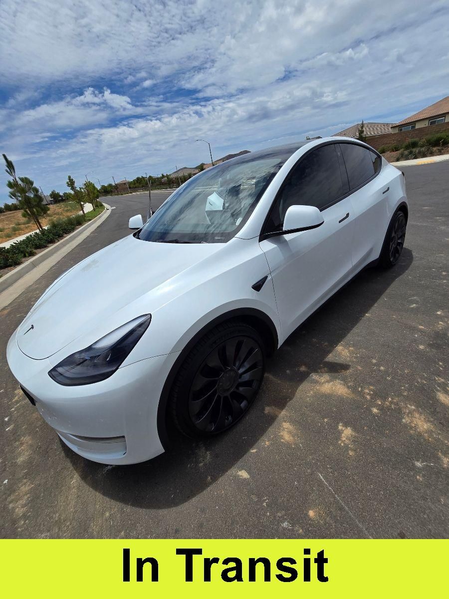 2023 Tesla Model Y Performance