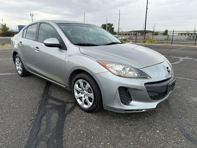 2013 MAZDA MAZDA3 i SV