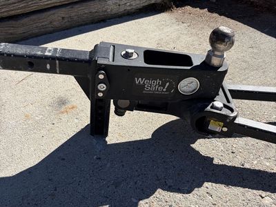 Weigh Safe Weight Distribution Hitch with Built-in Tongue Weight Scale, 2-2 5/16 " Shank