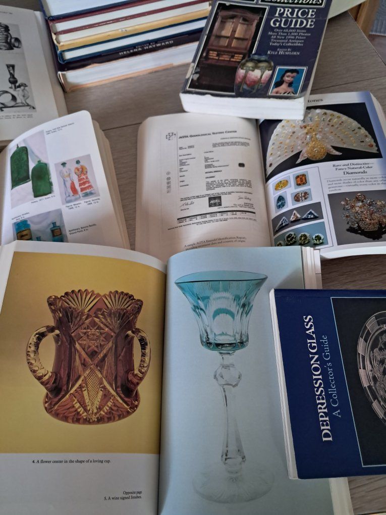 Main image 6