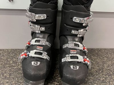 Used Salomon Distance 60 Ski Boot - 26.5MP