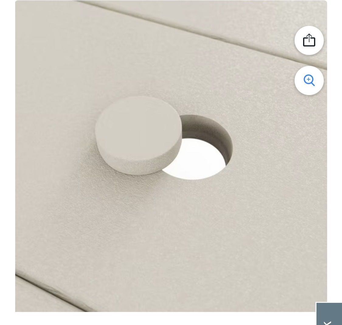 Main image 7