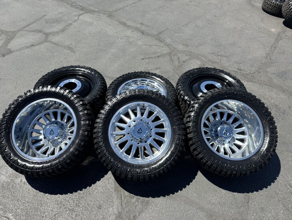 DRW POLISHED Arena 10x225 35x12.50r22 RT F450 Ram